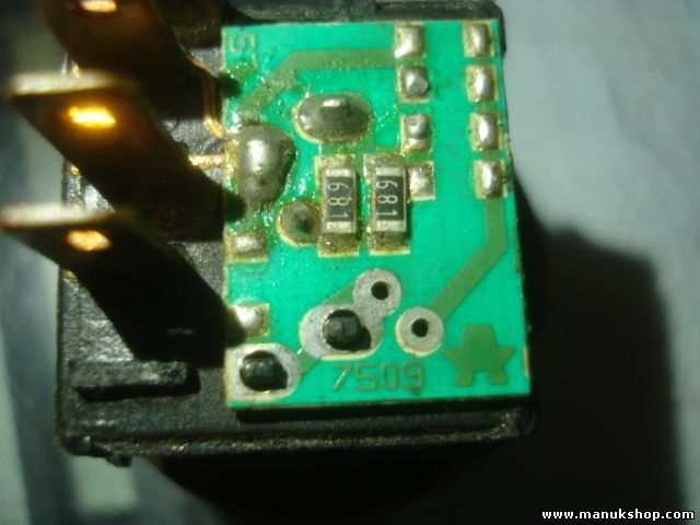 Interruptor de emergencia  Iveco Daily 7509 504049302