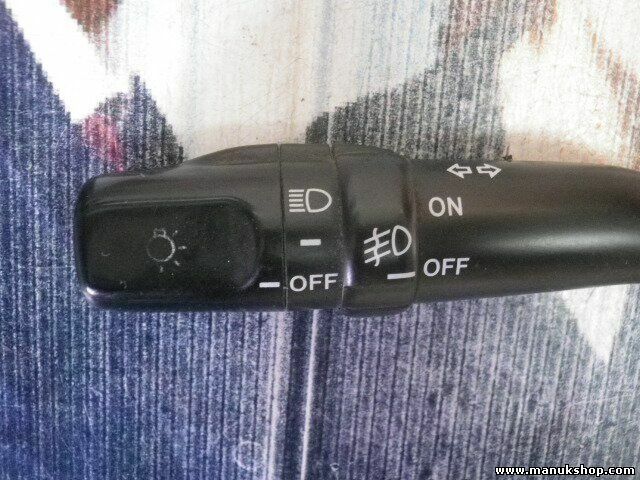 Comando luci. indicatori di direzione Toyota Land Cruiser J12 J120 843106B160...