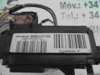 Caja de fusibles Peugeot 407/ BSM-L01-00 9661682580 SIEMENS S118983001P