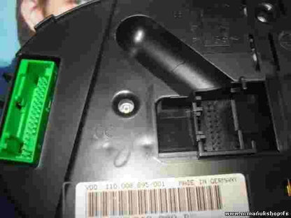 Cuadro de instrumentos Audi A3  8L0919880D 8LO919880D VDO 110008895001