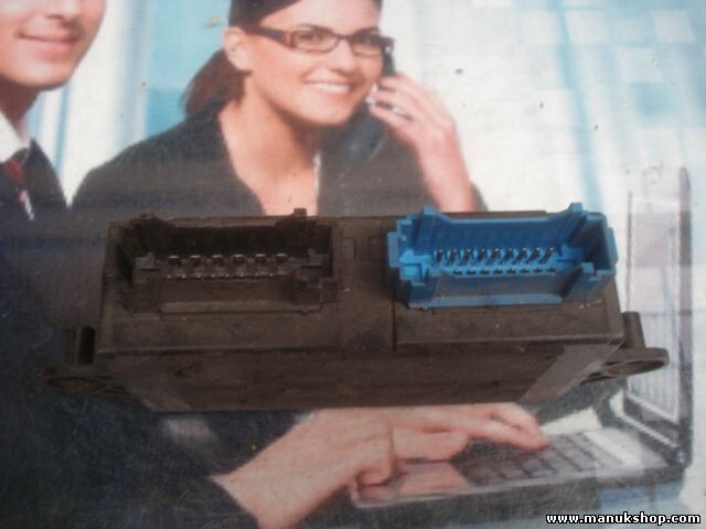 Control de la unidad de alarma inmovilizador módulo Renault Laguna 7700421261A