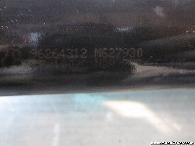 El agua del tubo de la bomba Suzuki Vitara Peugeot Partner 96264312 M627930