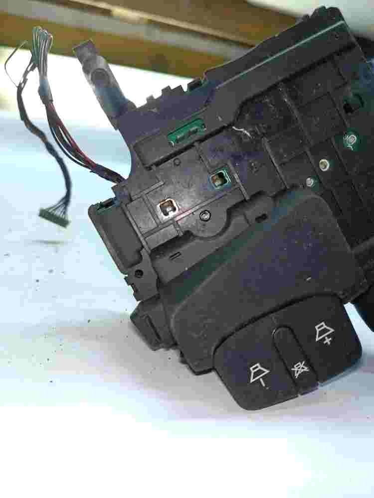 Interruptor multifunción Mando a distancia por radio Renault Kangoo 8201590631