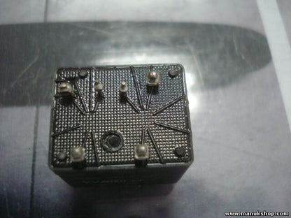 Relé SIEMENS V23076A3001C132 V23076-A3001-C132