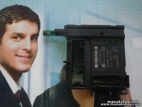 Receptor control de la puerta VW Jetta Golf V 1K0959792L F005S00296 974629103