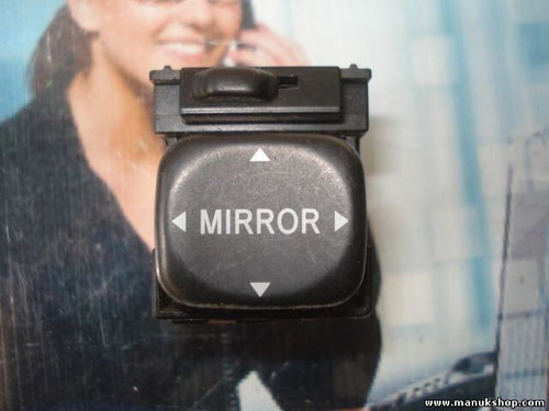 MANDO RETROVISOR Toyota Corolla E11 Yaris 183547