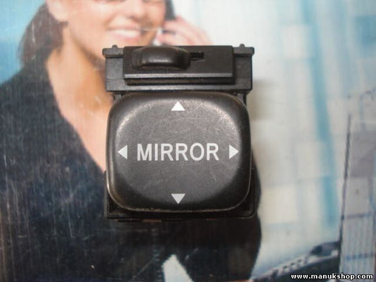 MANDO RETROVISOR Toyota Corolla E11 Yaris 183547