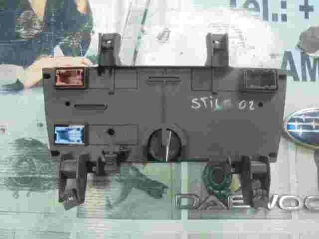 Climatizzatore Riscaldamento Clima pannello di controllo Fiat Stilo 555600001...