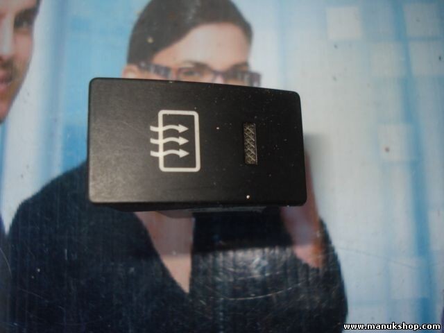 Interruptor Luneta Trasera Desempañador Hyundai 9371017000 93710-17000