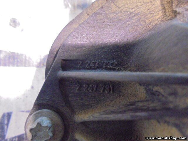 Pompa acqua Land Rover Freelander TD4 2247732 2 247 732 2247781 E-000-500