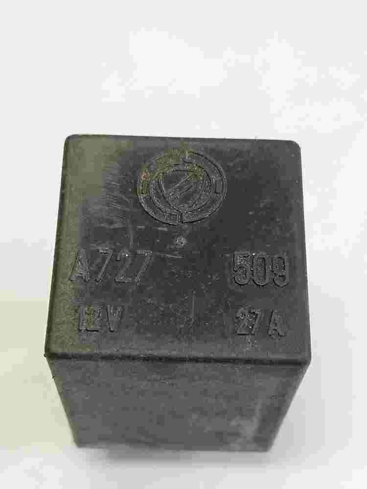 Relé Alfa Romeo 155 A727509 A727 509 12V 27A