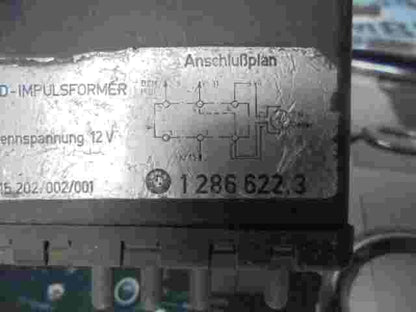 relè BMW 3 E30 12866223 1 286 622.3 415202001 415.202/002/001