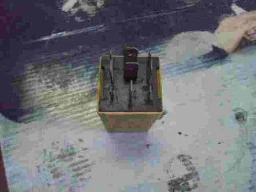 Relè Opel Omega В GM 24427610 24 427 610 Bitron 12V 38697