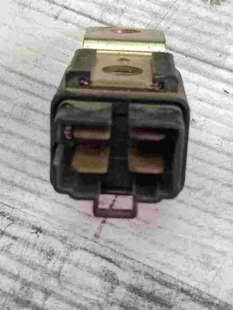 Relè di potenza Hyundai Terracan H-1 Kia Sorento HMC 9522402000 95224-02000