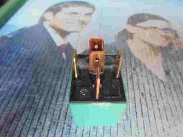 Relè di ventilazione Isuzu Elf NPR-66 NQR75 8972629330 897262-9330 ACB13222 M01