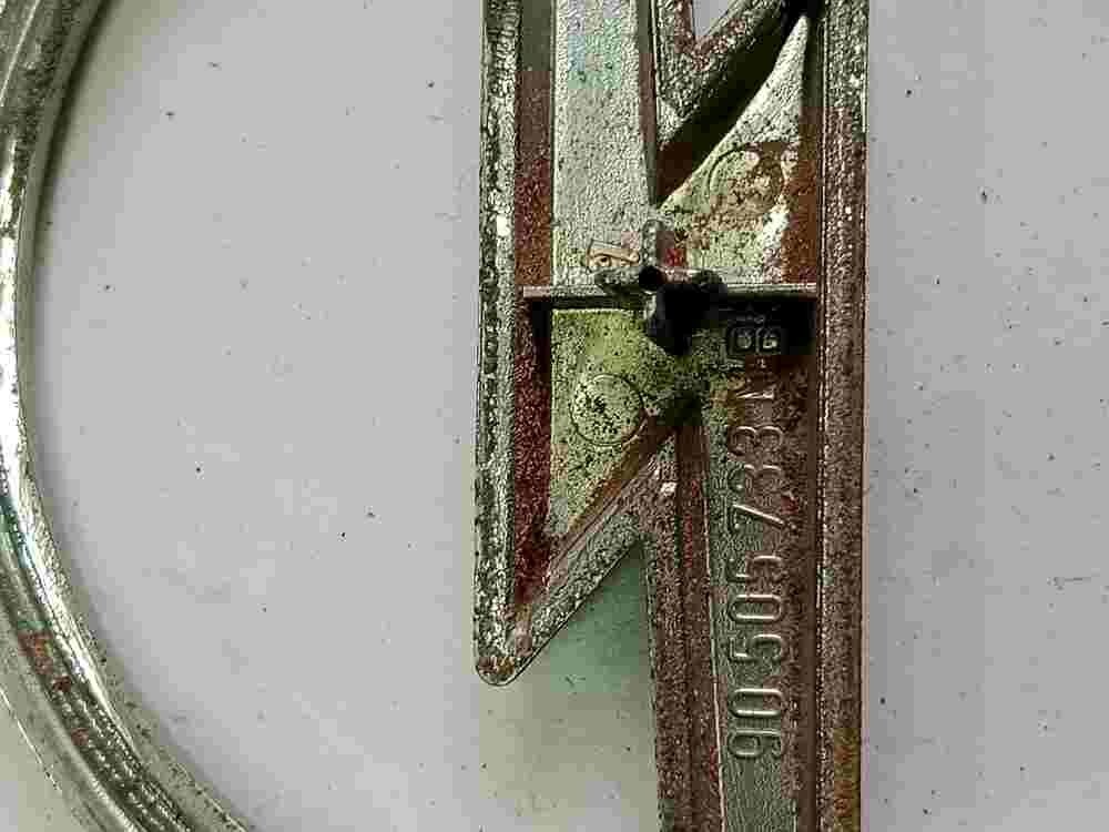 Emblema  Opel Vectra 90505733 90505733 NB 90 505 733 NB 8.5cm