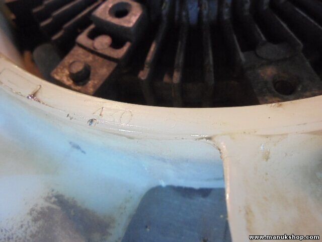 Embrague Viscoso de Ventilador Mitsubishi Montero Pajero II 3.0 V6 24V MD335271