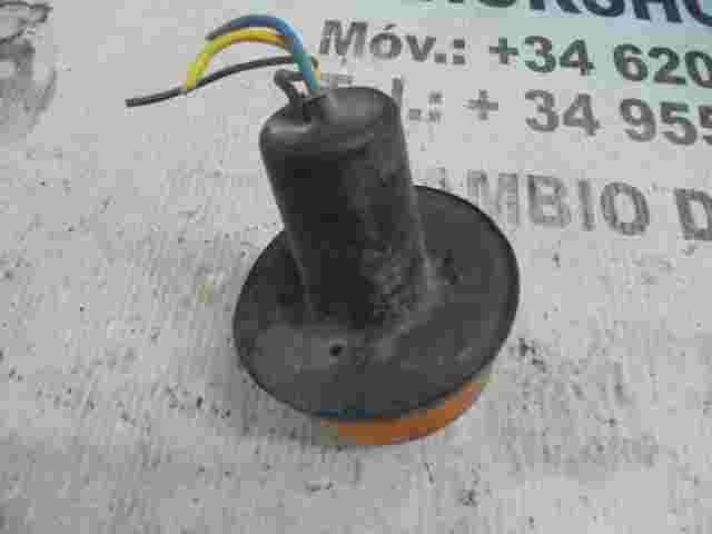 lámpara de señal redonda CAMION 42644R6 P25-1 HELLA A2810881 A-28-10881
