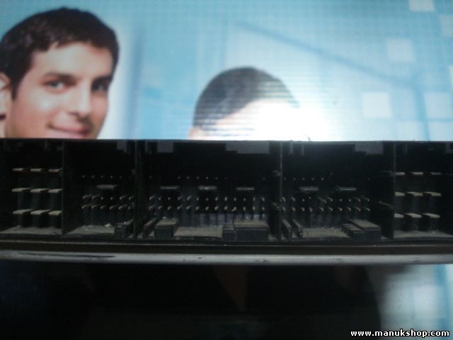 Centralita del motor Kia Rio 2004 391102X546 39110-2X546 5WY5703B SIMK42 \