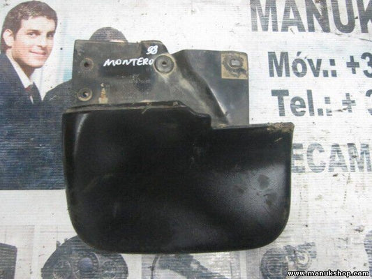 faldilla trasero izquierdo Mitsubishi Pajero Sport Montero L200 MR230943