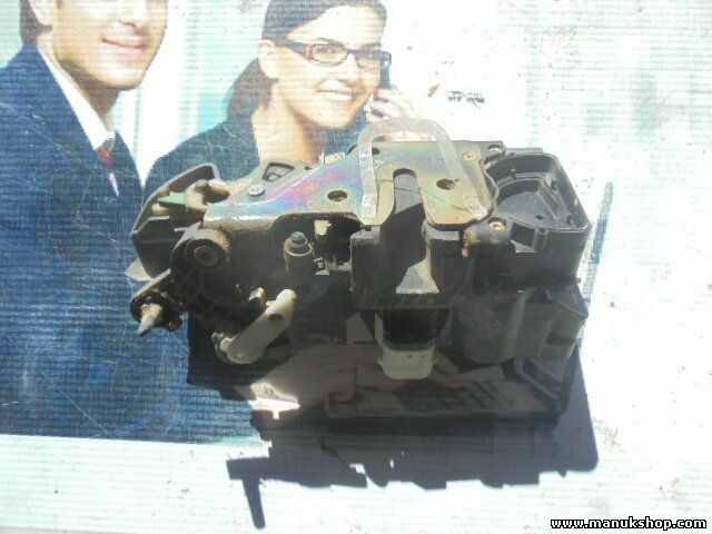 Serratura porta posteriore sinistra Opel Frontera 16637561 26898A5 268 98 A 5