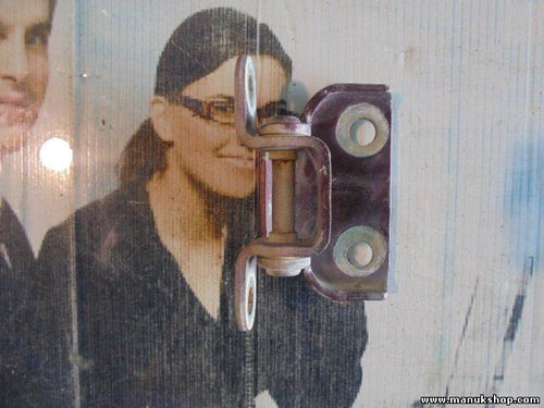 Bisagra de la puerta trasera derecha arriba SsangYong Musso ,Korando (K4)