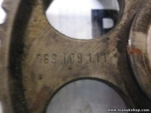 Engranaje de la bomba de inyección Volkswagen Audi 80 100 A4 A6 -2.5D 069109111