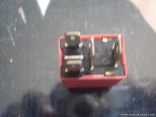 Relé  Alfa Romeo Fiat Lancia BITRON B047E B047 E 46520412 0046520412