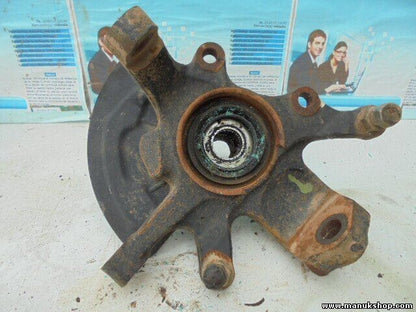 Mangueta buje delantera derecha Nissan 2389 ccm, 87 KW, 118 PS