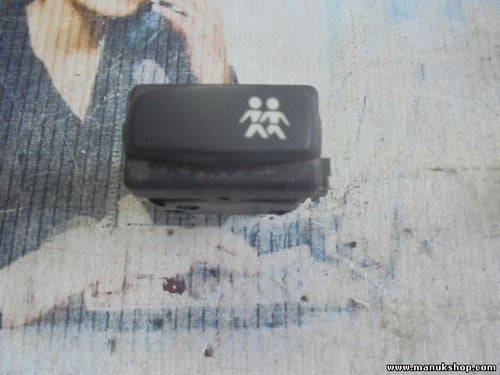 Interruptor de seguridad para niños Renault Megane 2808201 28082 01 8200079020