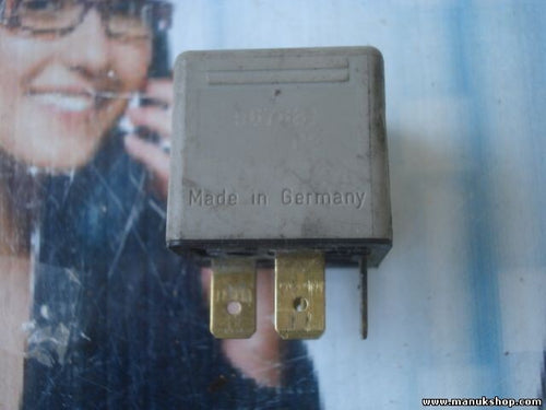 Relé Volvo BOSCH 0332209152 0 332 209 152 12V 20/30A