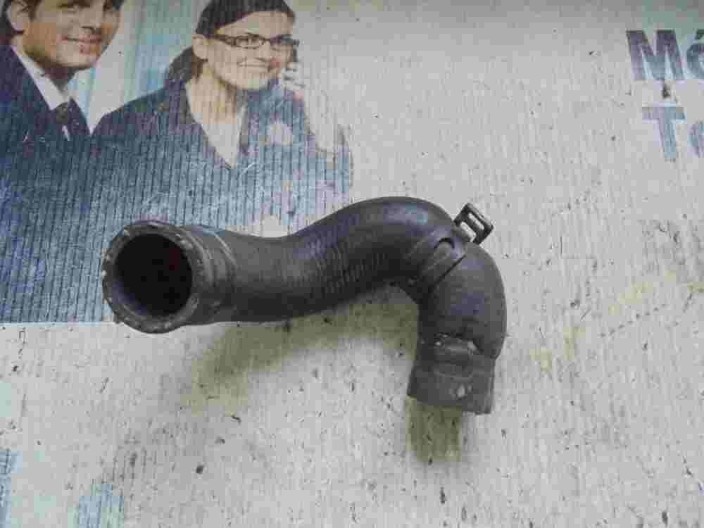 Manguera de agua de refrigeración Porsche Cayenne 7L0815981 7L0 815 981