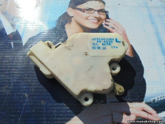 Cerradura del portón trasero Nissan Terrano Ford Maverick T2 II 8055301U60