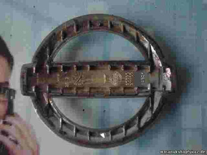 Emblema posteriore Nissan Almera 2000-2006 90890BN700 90890 BN700 8,5 cm