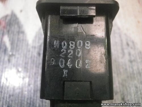 Interruptor del limpiaparabrisas trasero Hyundai Galloper HQ808220 90402X