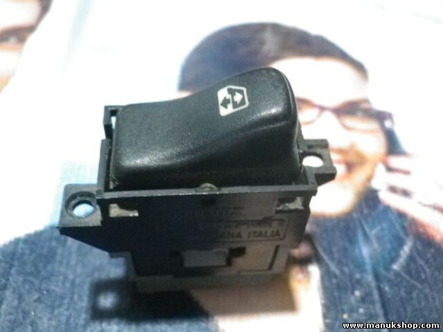 mando botonera elevalunas Renault Safrane II BITRON 7700811822 2