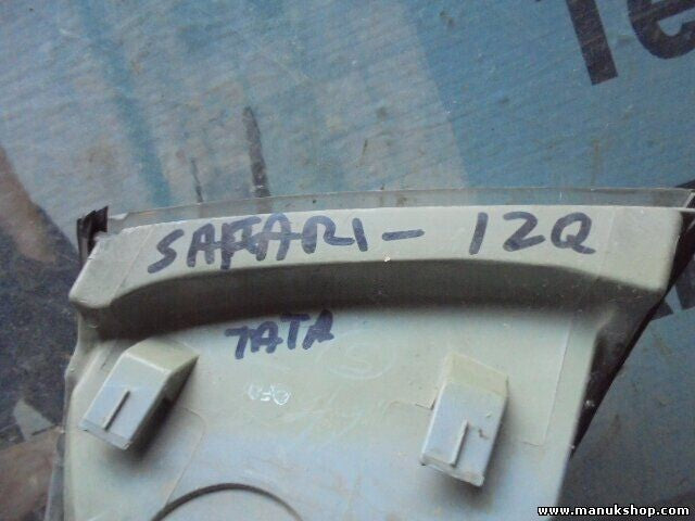Intermitente piloto delantero izquierdo Tata Safari 2.0 15900000L 1590-00-00L