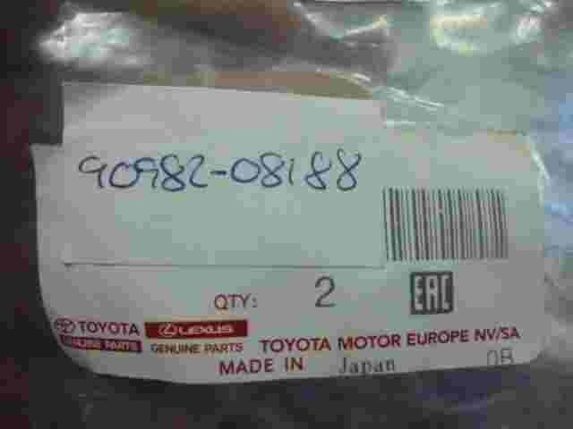 Fusibile Toyota Lexus ES250 GS300 LS400 SC 300 SC 400 9098208188 90982-08188