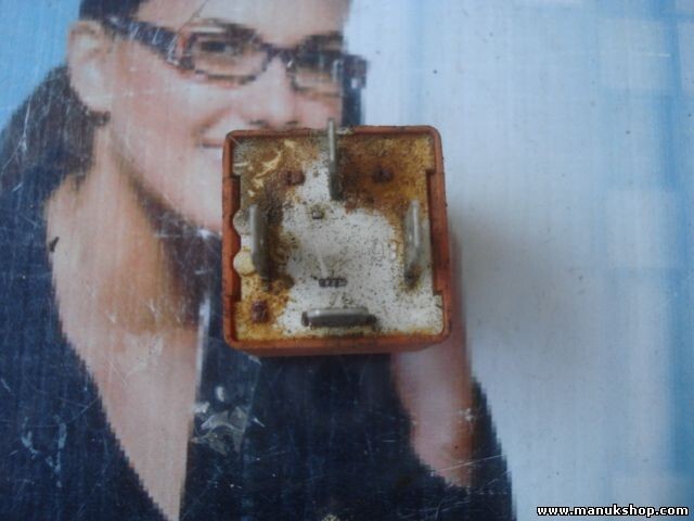 Relé Mercedes-Benz Vito W638 WEHRLE 22200035 22 200 035 12V 30A