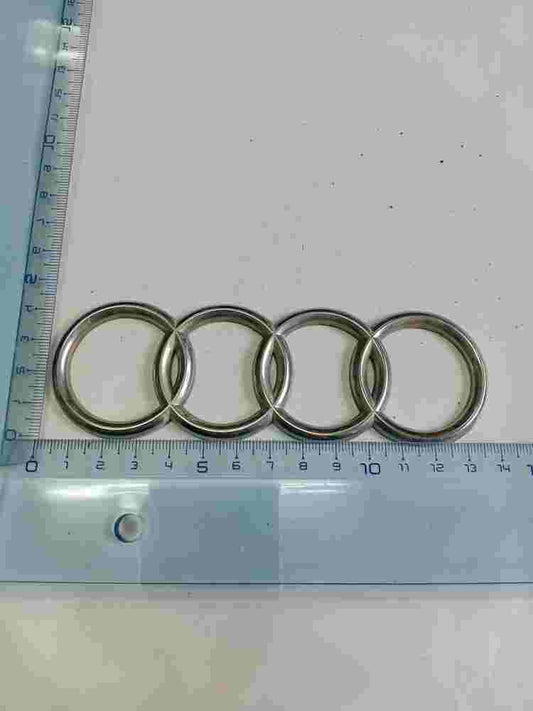 Emblema Audi A8 80 90 B3 B4 100 C4 Q7 4L 13,cm