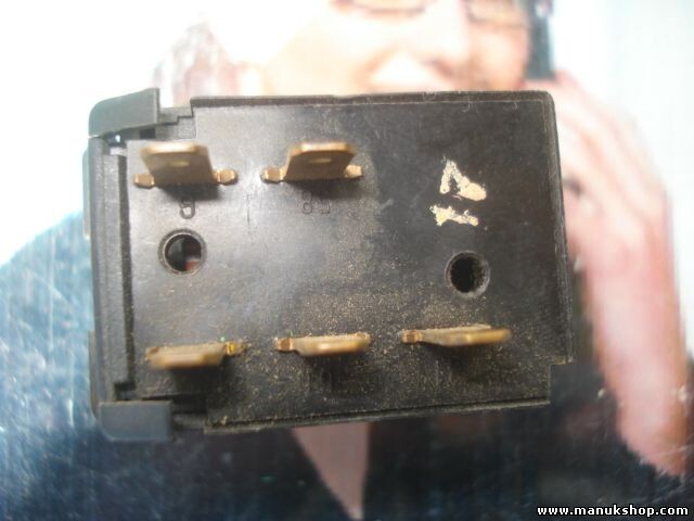 Interruptor de nivelación de faros Chrysler BOSCH 0 307 851 406 0307851406