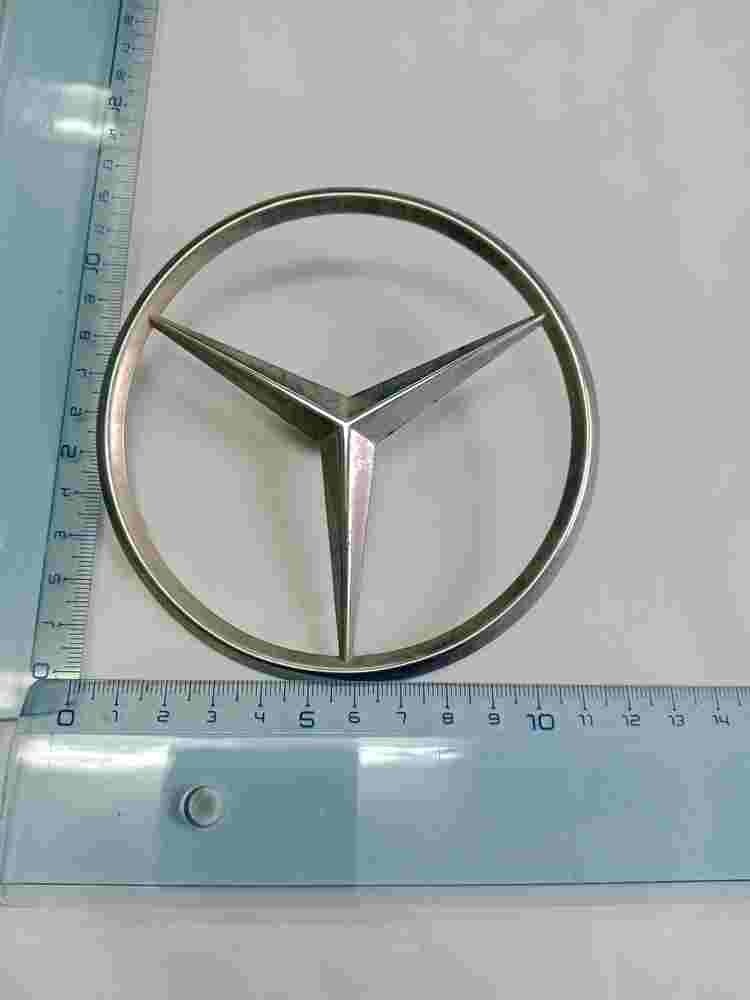 Emblema Mercedes-Benz W126 W123 1267580058 11 cm.