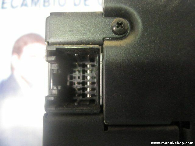  Cambiador de CD Land Rover Freelander Alpine 6 Disc XQE000340 H20815077