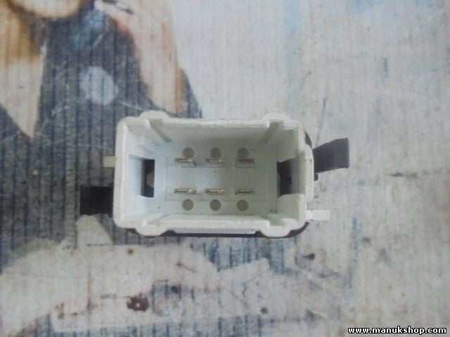Interruptor de seguridad para niños Renault Megane 2808201 28082 01 8200079020