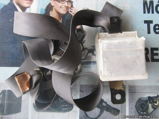 Cinturón de seguridad trasero derecho Mitsubishi Pajero Montero II TK520EN126