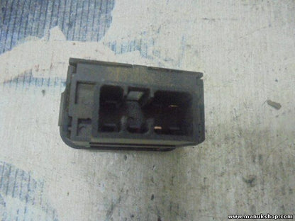 Aire Interruptor Mitsubishi Canter MC857353