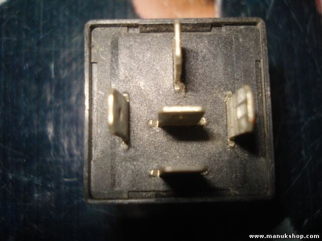 Relé VW Volkswagen 1H0959142 1H0 959 142 1H0 959 142 1HO959142 61237008 Nr.147