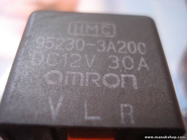 Relé  Hyundai Santa Fe Elantra OMRON 95230-3A200 952303A200 DC12V 30A