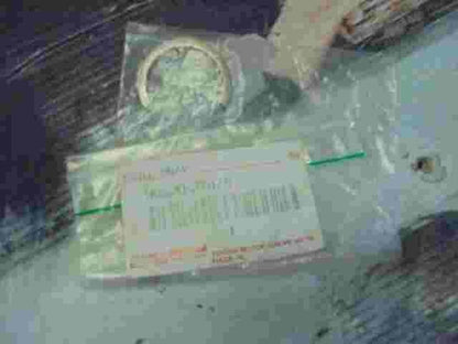 1 unidad Ring Snap  Toyota Vitz Aygo 9052027075 90520-27075