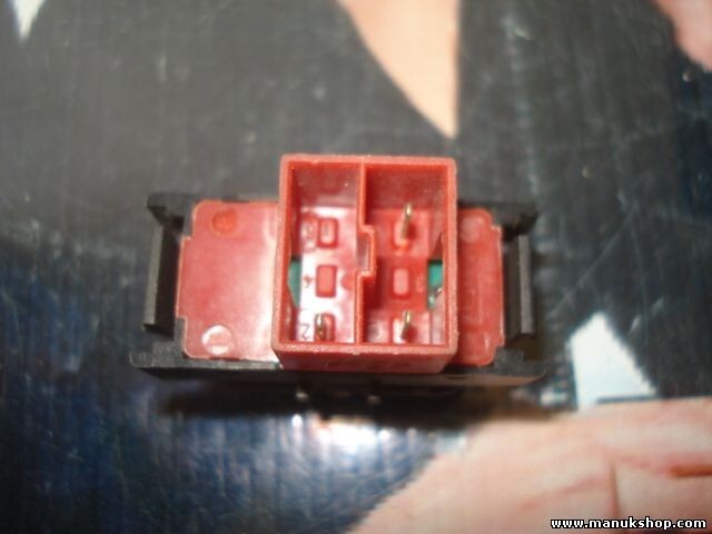 Interruptor Mercedes-Benz W210 W208 ASR 2108202810 KZ